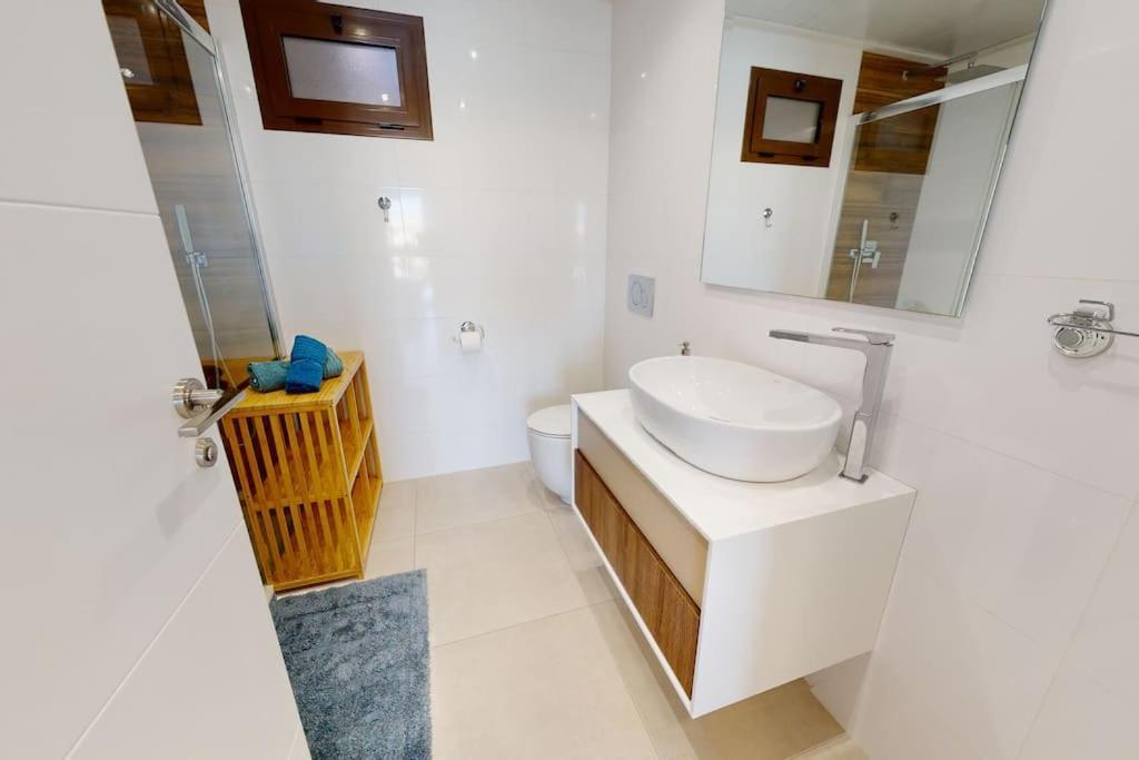 Apartman S Vlastnim Bazenem Orihuela Dış mekan fotoğraf